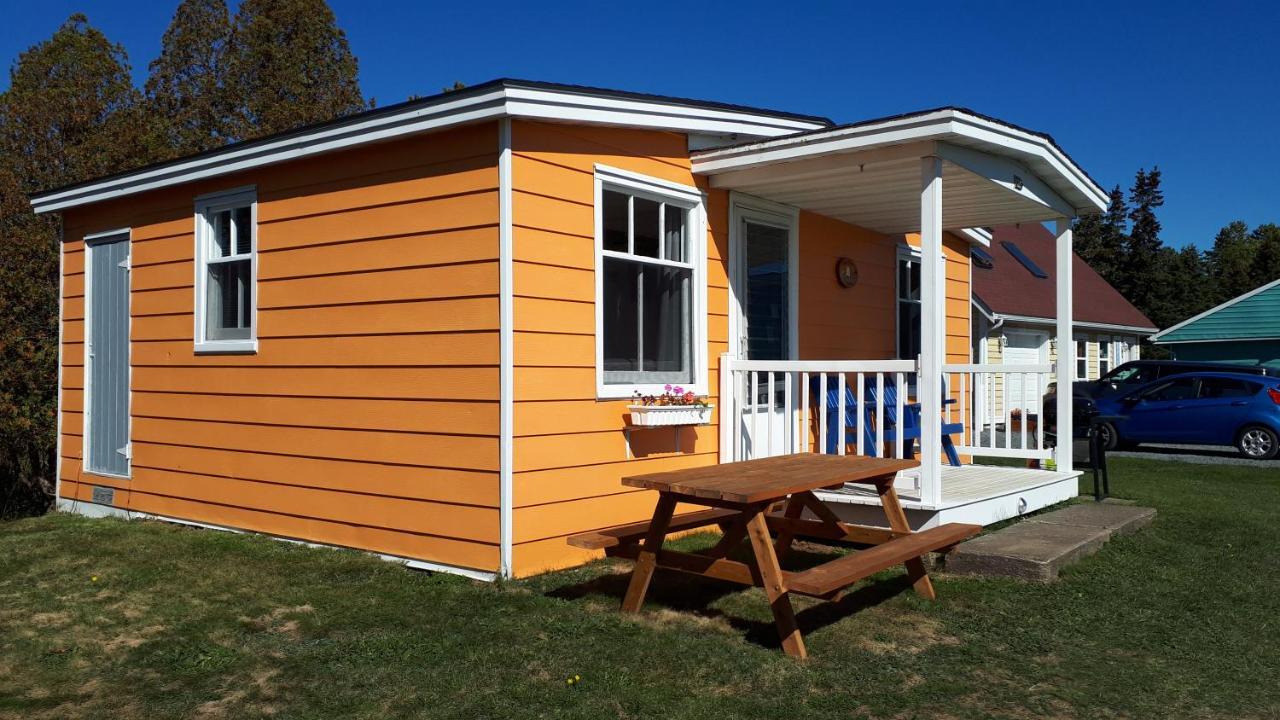 Atlantic View Motel Lunenburg Exterior photo